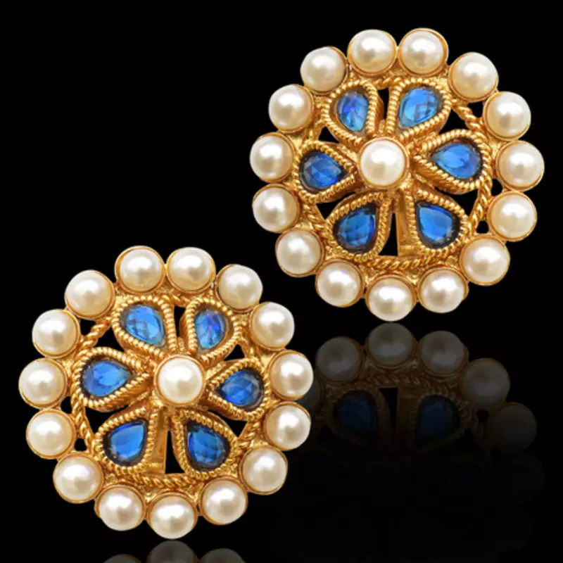 Traditional south INDIA Stone Pearl Kundan bollywood studs set in golden base