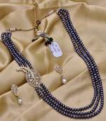 White pearl necklace-sets