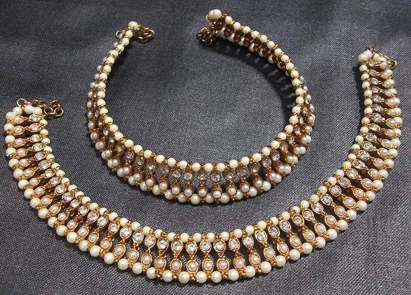 Golden Moti and Stone pearl double line anklet