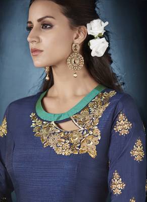 Navy-blue embroidered silk salwar with dupatta 5