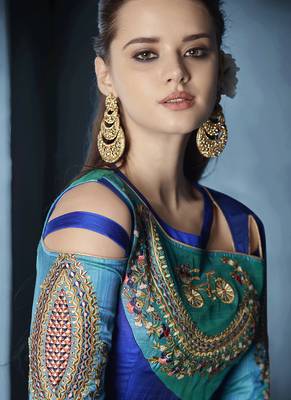 Turquoise Embroidered Silk Salwar With Dupatta 2