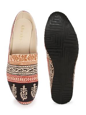 Men's Off White& Brown TPR Sole Material Printed Moccasins Slip Ons 1