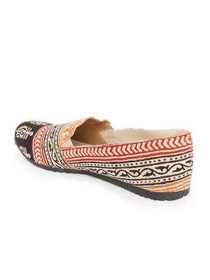 Men's Off White& Brown TPR Sole Material Printed Moccasins Slip Ons 3