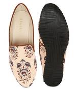 Men's Off White& Brown TPR Sole Material Printed Moccasins Slip Ons