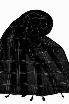 Black Most Sold Plain Grid Islamic Hijab Headscarf