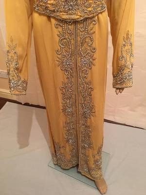 Yellow Embroidered Georgette Islamic Kaftans With Zari & Stone Work 3