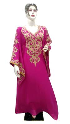 Pink Embroidered Georgette Islamic Kaftans With Zari & Stone Work 1