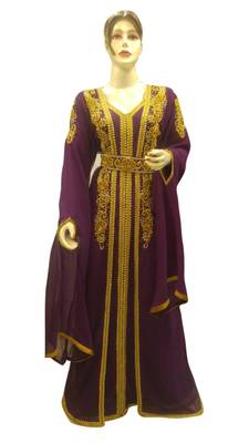 Magenta Embroidered Georgette Islamic Kaftans With Zari & Stone Work 1