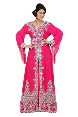 Pink Embroidered Georgette Islamic Kaftans With Zari & Stone Work 1