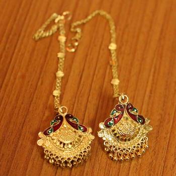 Peacock Pattern Gold Look Studs 1