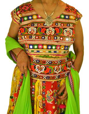 Multicolour yellow green navratri mirror work Kutch lehenga choli blouse and dupatta 3