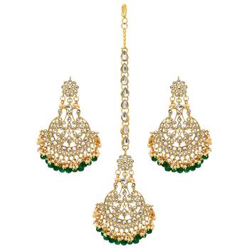 Partywear Collection Green Color Imitation Peral Kundan Earrings With Maang Tikka For Women 1