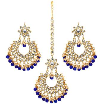 Blue Color Imitation Peral Kundan Earrings With Maang Tikka 1