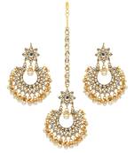 White Color Imitation Peral Kundan Earrings With Maang Tikka