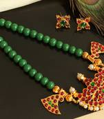 Beautiful Kemp Green Moon Designer Pendant Necklace Set