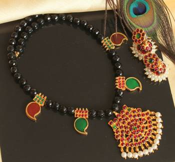 Beautiful Kemp Green Mango Designer Palakka Necklace Set  1