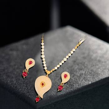 Pearl Keri Necklace Set for Woman with Earrings 2