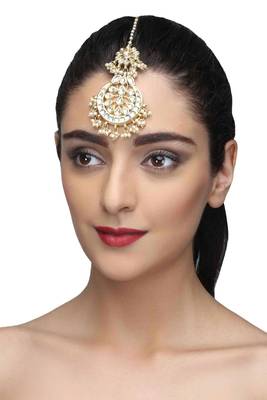 sabina white kundan maangtika 1