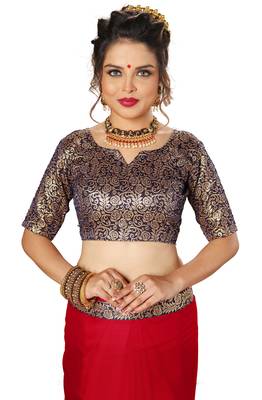 Red printed chiffon saree with blouse 5