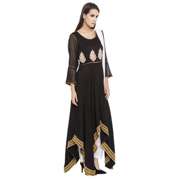 Black Embroidered Cotton Salwar With Dupatta 2