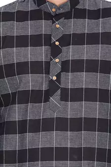 Men Black Cotton Only Kurta