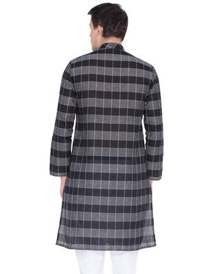 Men Black Cotton Only Kurta 4