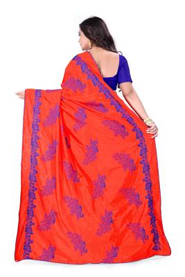 Red Embroidered Silk Saree With Blouse 4
