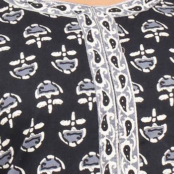 Black printed cotton kurti 5