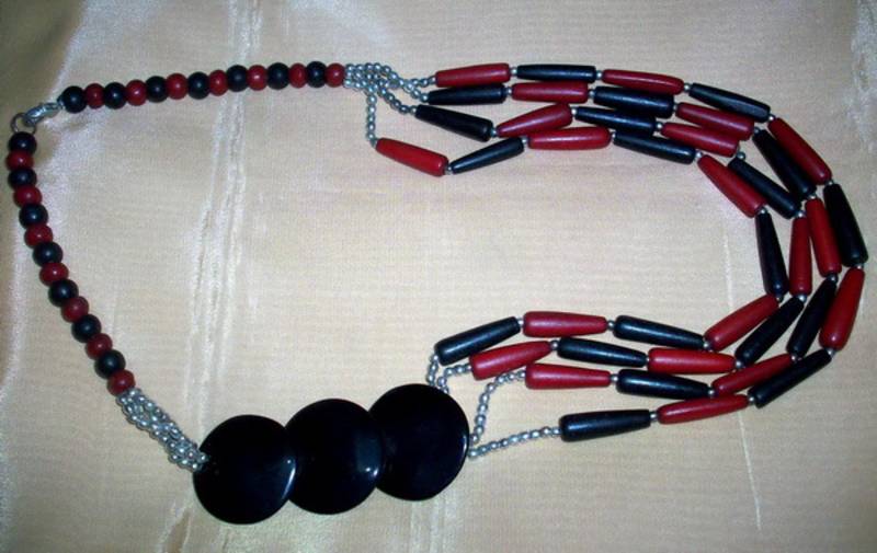 Fashion Wooden Neckpiece
