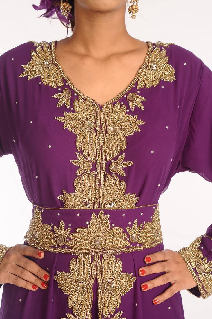 Purple Embroidered Georgette Islamic Kaftans With Zari Work