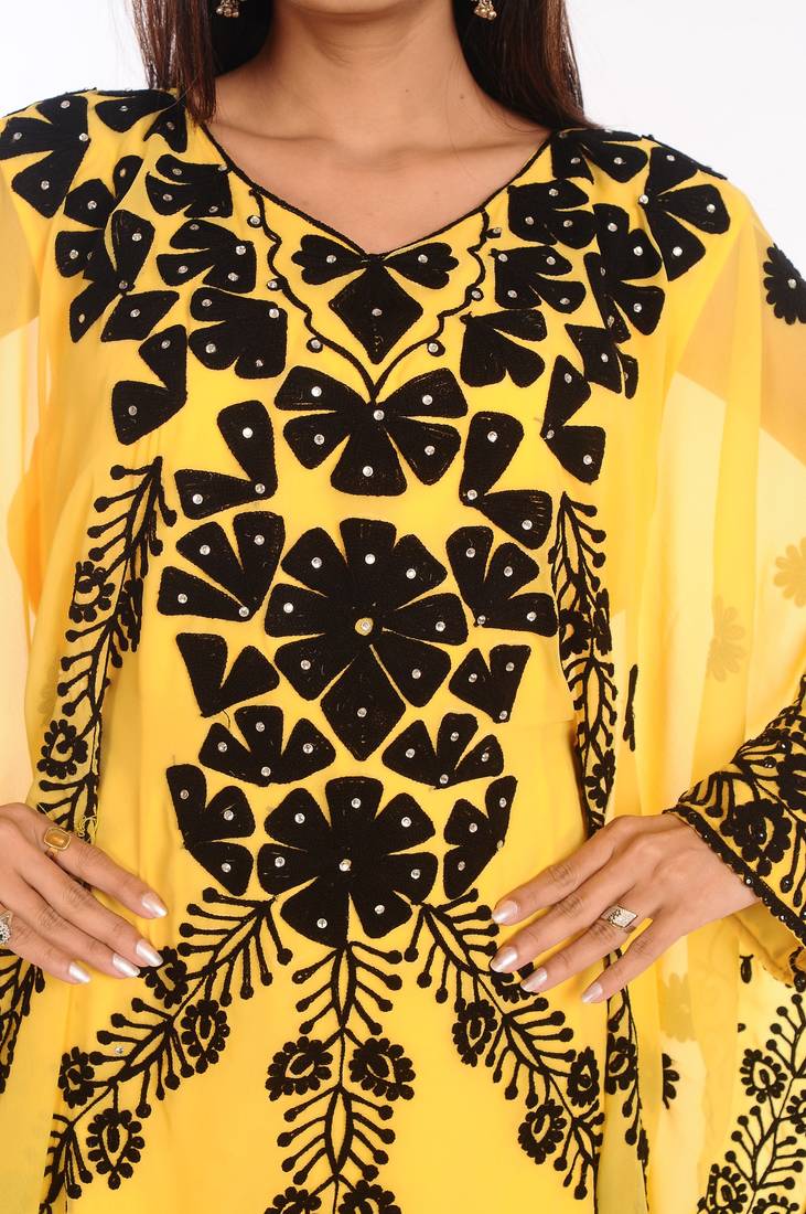 Yellow Embroidered Georgette Islamic Kaftans With Zari Work