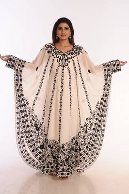 Off White Embroidered Georgette Islamic Kaftans With Zari Work 1