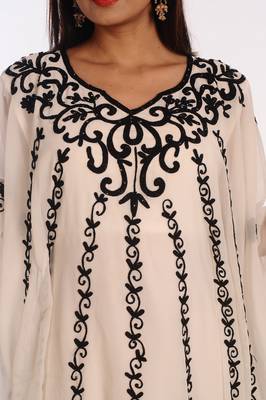 Off White Embroidered Georgette Islamic Kaftans With Zari Work 4