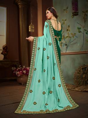 Green embroidered cotton silk saree with blouse 3
