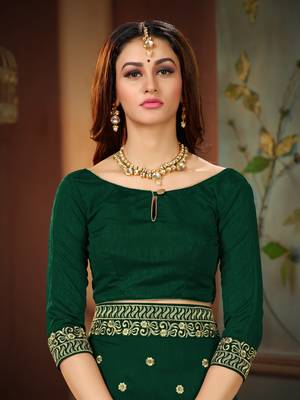 Green embroidered cotton silk saree with blouse 5