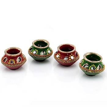 Decorated Hand Painted Matki Diyas - Set Of 4 2