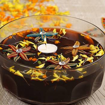 Beautiful Wax Candle With Floral Floating Showpieces - Set Of 4 1