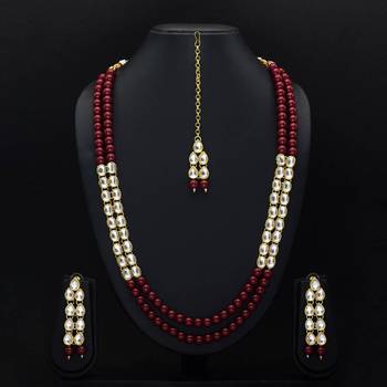 Maroon necklaces 1