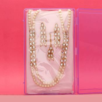 White necklaces 3
