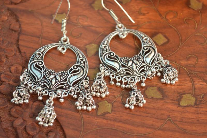 Silver Handcrafted Jhumki Earing main image 0