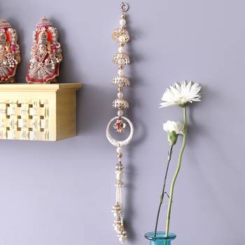 Aapno Rajasthan Enchanting White Beads Door Hanging 1