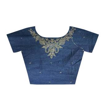 Aqua blue plain faux georgette saree with blouse 4