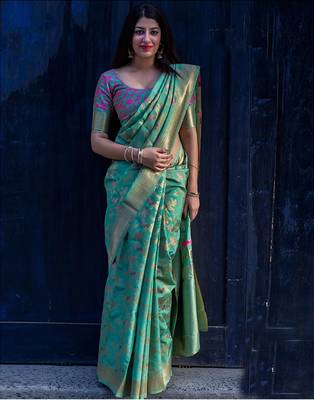 Green woven banarasi art silk saree with blouse 1