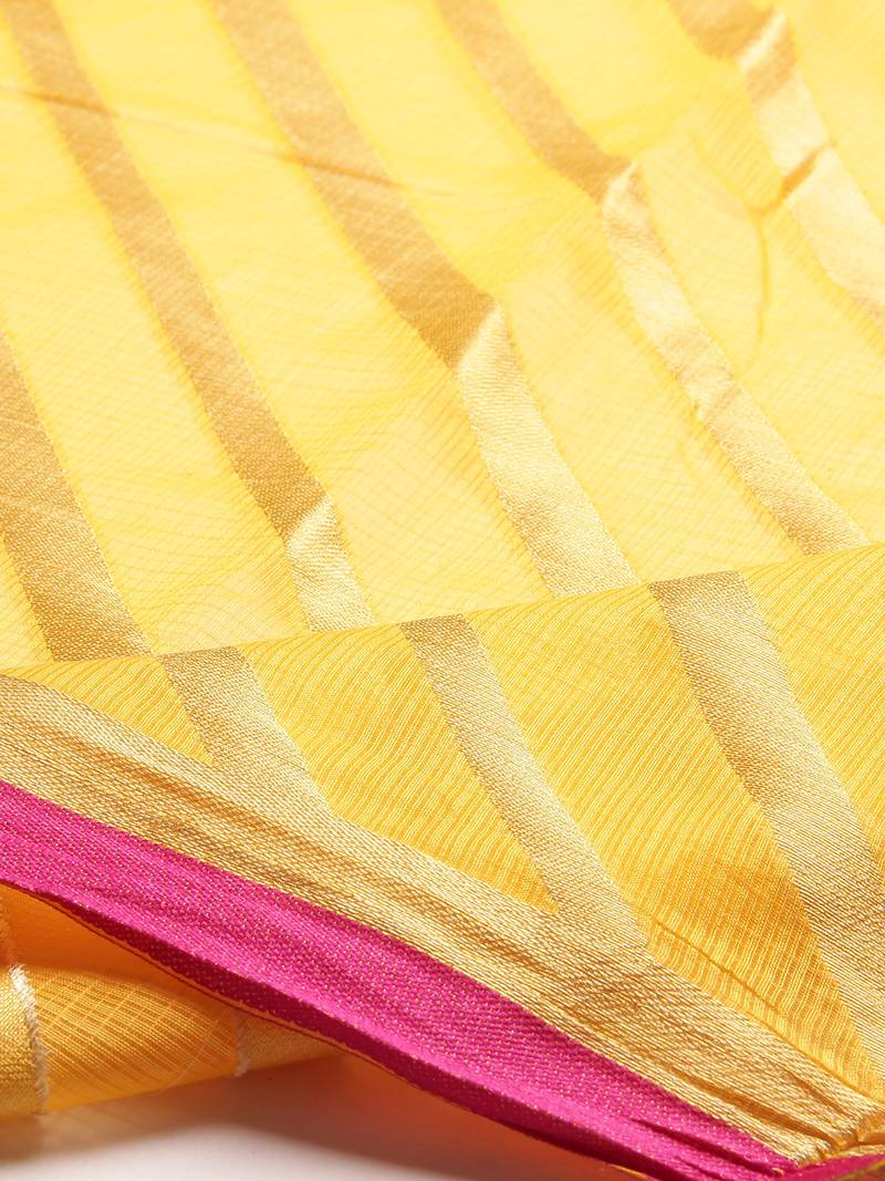 Yellow Hand Woven Cotton Silk Saree With Blouse