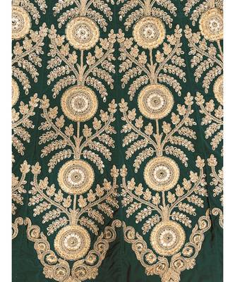 Chhabra 555 Green Heavy Zari Embroidered Velvet Semi Stitched Lehenga Choli With Net Dupatta. 2