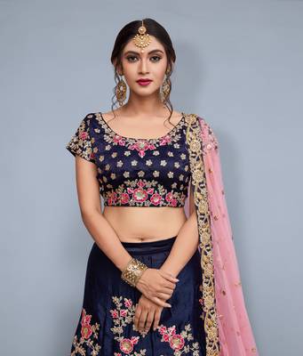 Royal Blue Embroidered Velvet Semi Stitched Lehenga With Dupatta 3