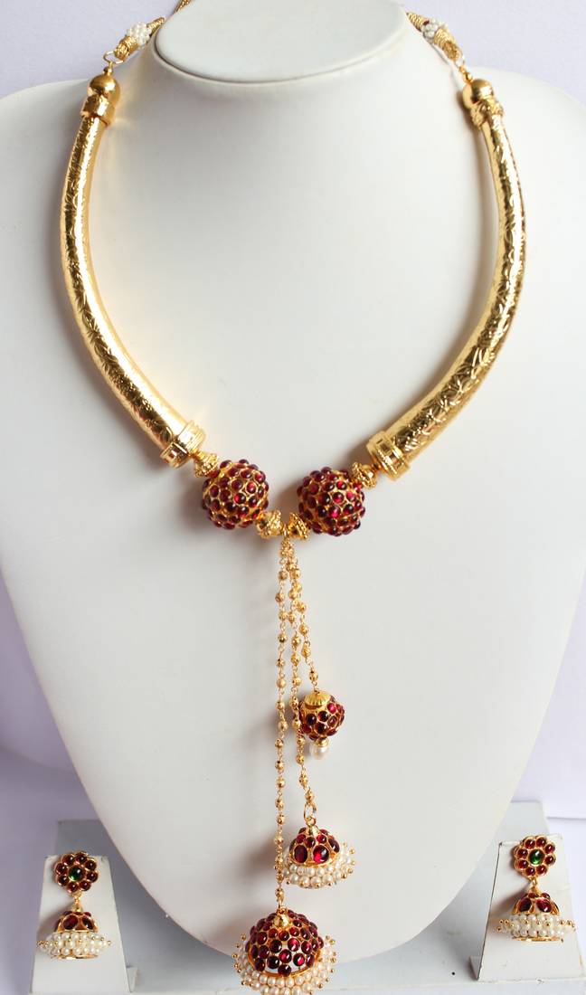 Beautiful Kemp Jhumka Pendant Temple Necklace Set