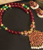 Beautiful Kemp Green Pearl Designer Necklace Set