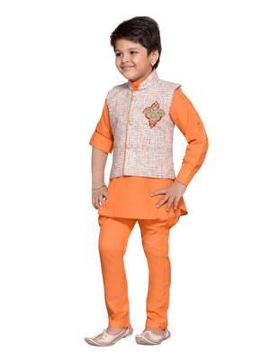 Kids Ethnic Wear Kurta Pyjama Waistcoat Set for Boys 3