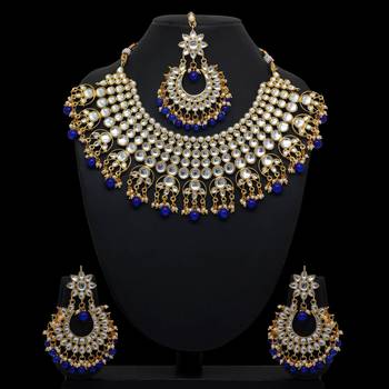 Blue necklaces 3